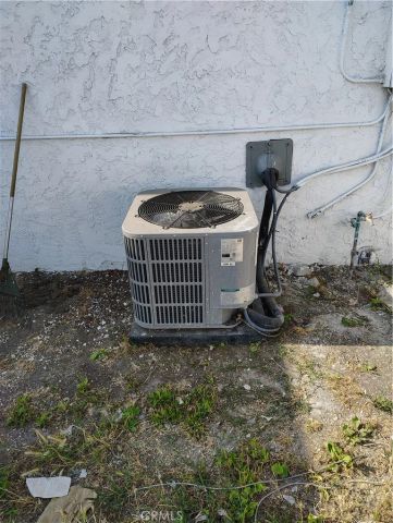 231 E Century, Los Angeles, CA 90003