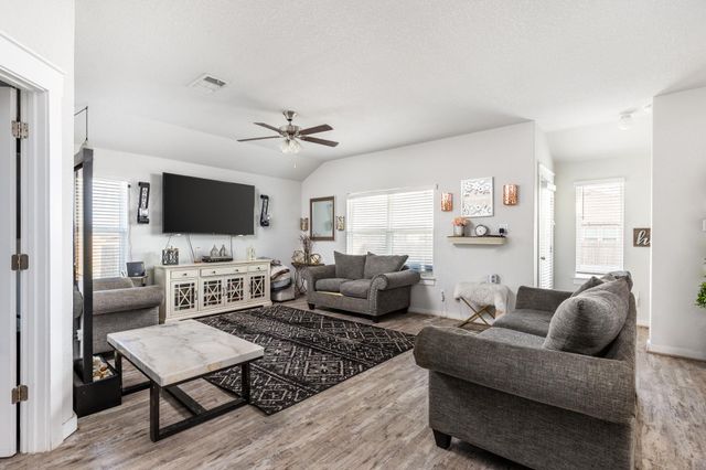 126 Balsam ST, Hutto, TX 78634