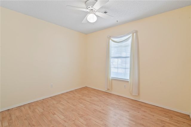 3182 Oakfield Street, Fayetteville, AR 72704
