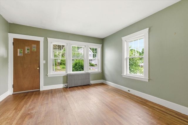 101 Monroe St, Norwood, MA 02062
