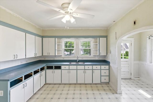 101 Monroe St, Norwood, MA 02062