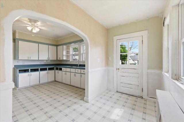101 Monroe St, Norwood, MA 02062