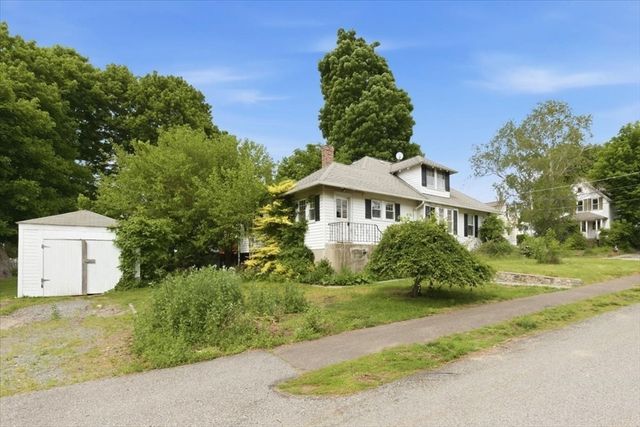 101 Monroe St, Norwood, MA 02062