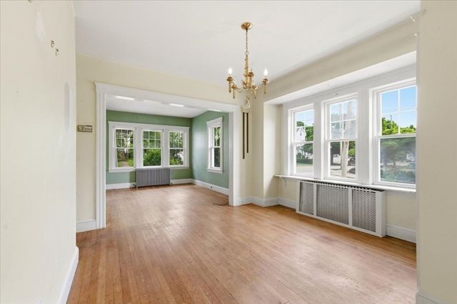 101 Monroe St, Norwood, MA 02062
