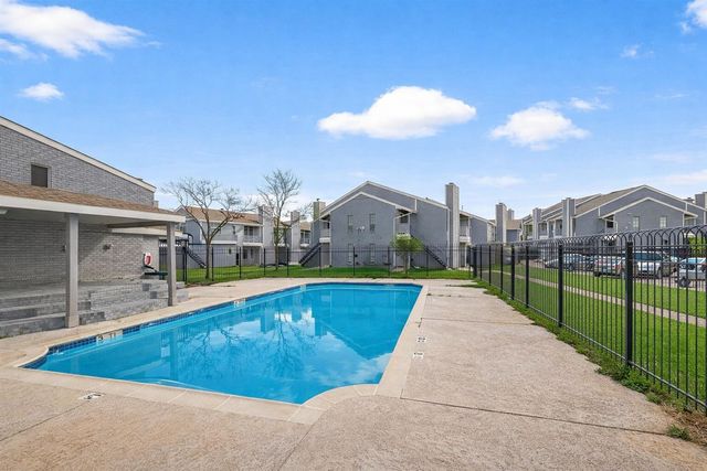 12500 Sandpiper Drive 84, Houston, TX 77035