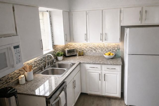 12500 Sandpiper Drive 84, Houston, TX 77035