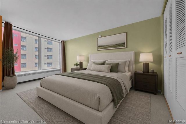 8200 E Jefferson Avenue, Detroit, MI 48214