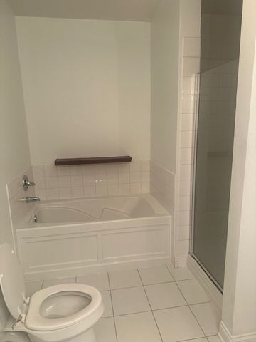 8 W Monroe Street 808, Chicago, IL 60603