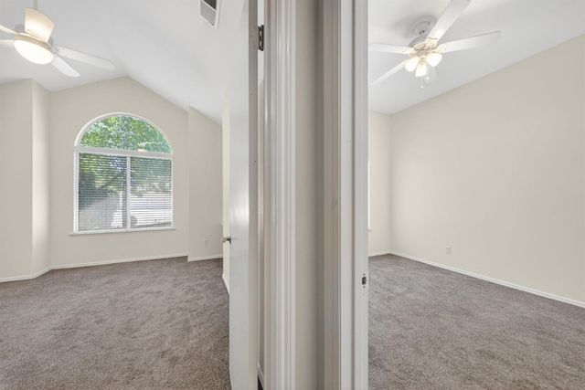 7188 N Geraldine Avenue, Fresno, CA 93711