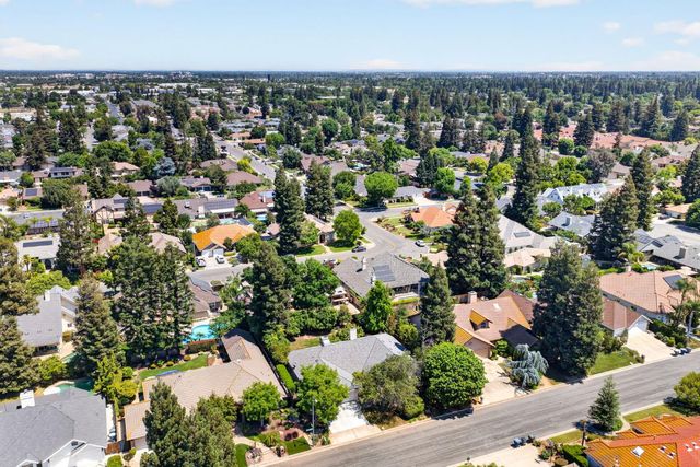 7188 N Geraldine Avenue, Fresno, CA 93711