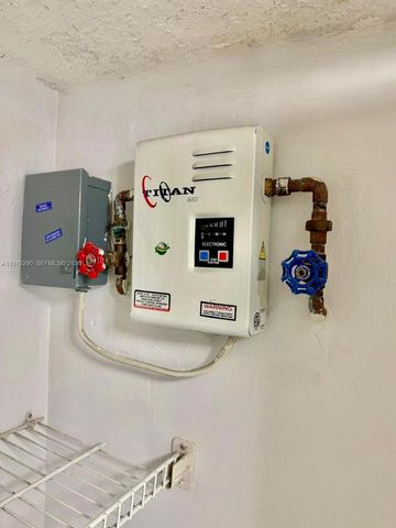 9400 WEST FLAGLER ST 312, Miami, FL 33174