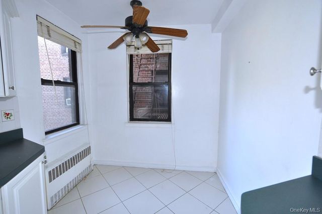 142 Garth Road 2N, Scarsdale, NY 10583