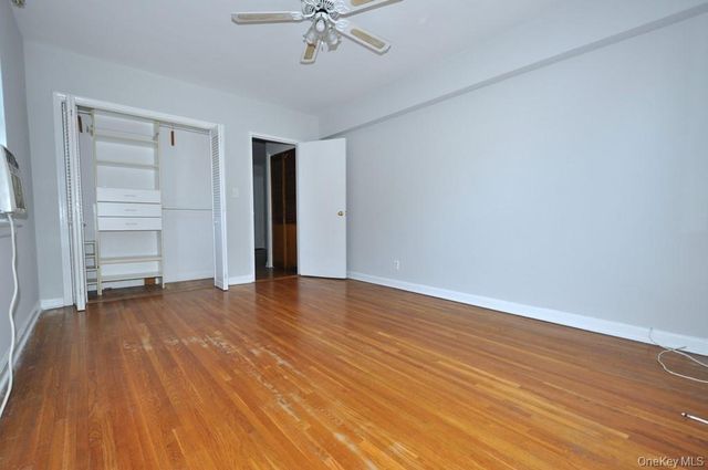 142 Garth Road 2N, Scarsdale, NY 10583