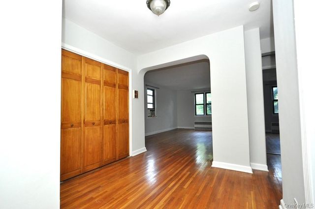 142 Garth Road 2N, Scarsdale, NY 10583