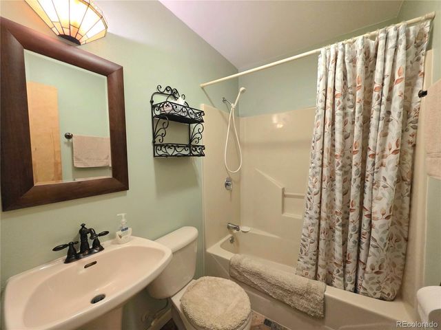 2063 Vagabond Creek Drive, Lake George, CO 80827