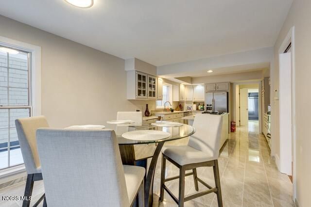 9504 Sheffield Road, Perrysburg, OH 43551