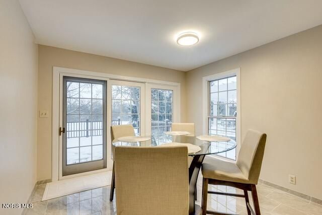 9504 Sheffield Road, Perrysburg, OH 43551