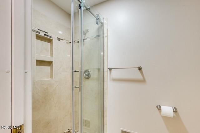 9504 Sheffield Road, Perrysburg, OH 43551