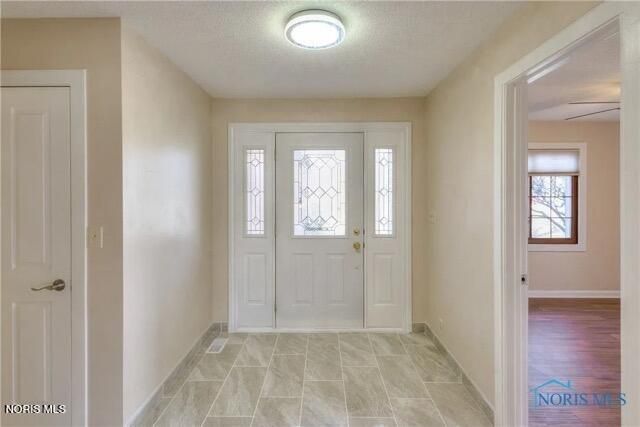 9504 Sheffield Road, Perrysburg, OH 43551