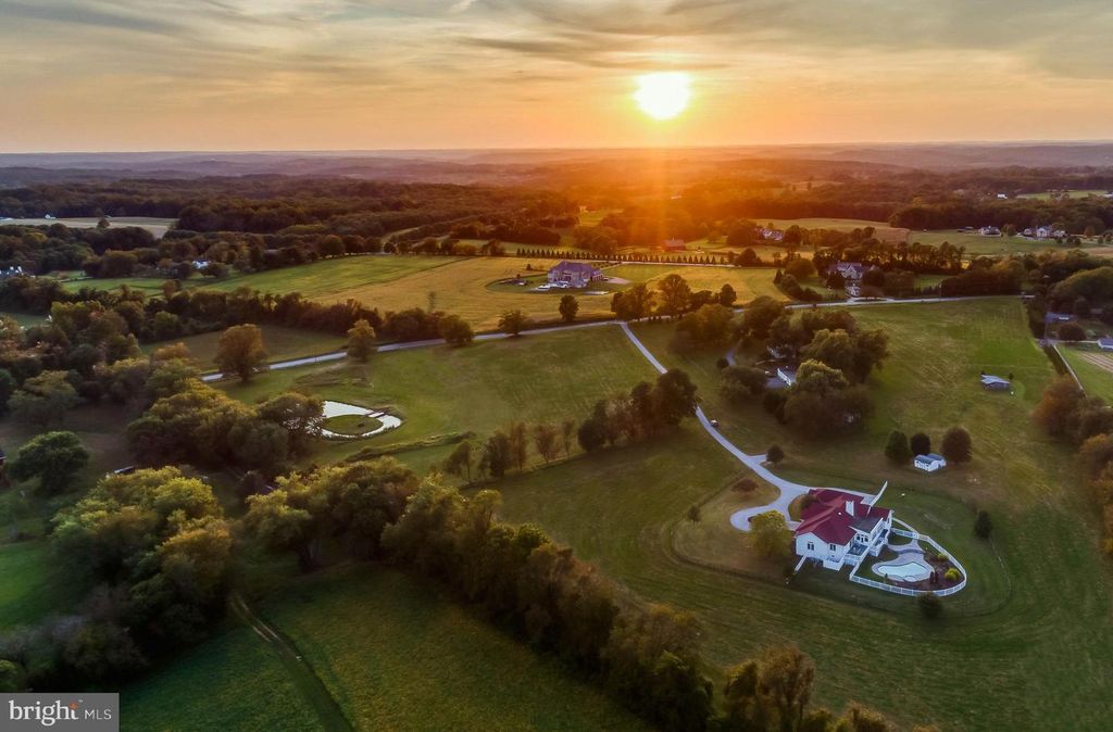 15507 MANOR RD, Monkton, MD 21111