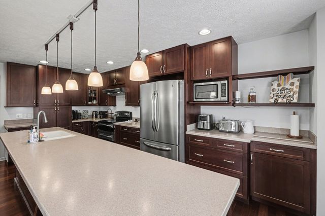 215 Westlynn Dr, Lebanon, TN 37087