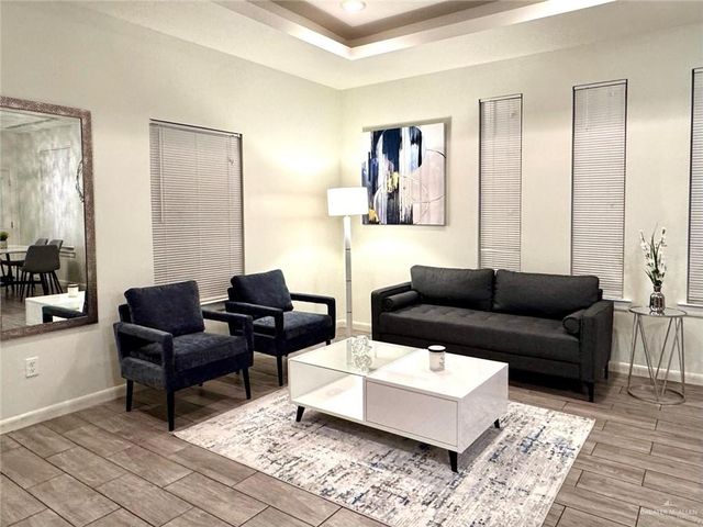 1702 W Garrison Drive A, Pharr, TX 78577