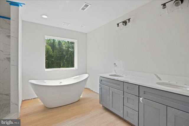 7016 GRACE LANDING CT, Hughesville, MD 20637