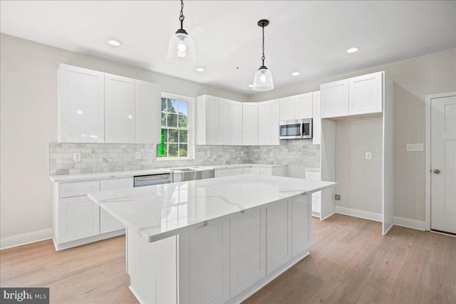 7016 GRACE LANDING CT, Hughesville, MD 20637