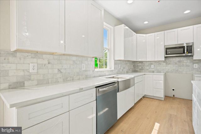 7016 GRACE LANDING CT, Hughesville, MD 20637