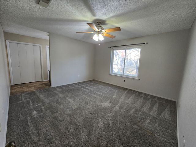 301 E 6th Street, Weatherford, TX 76086