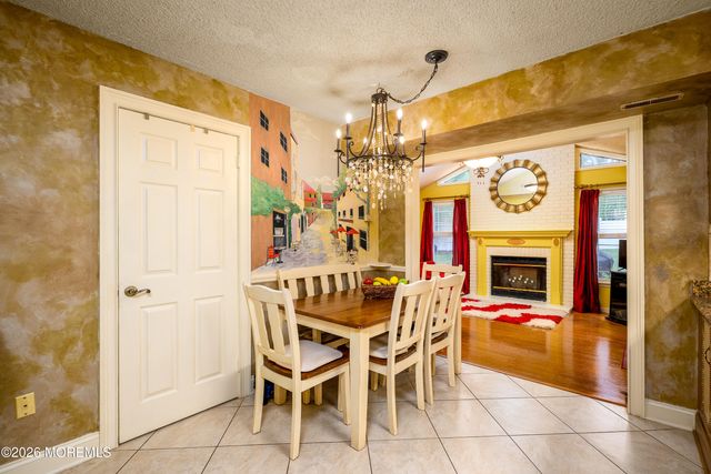 4 Boston Court, Howell, NJ 07731