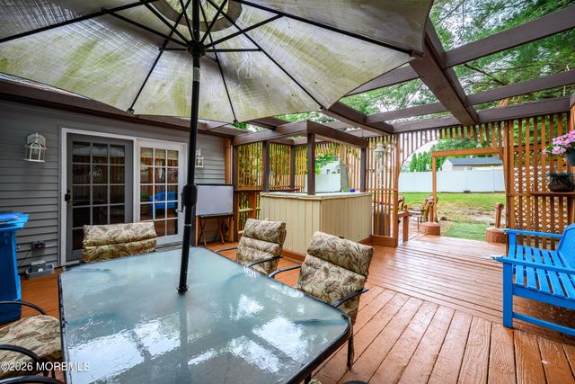 4 Boston Court, Howell, NJ 07731