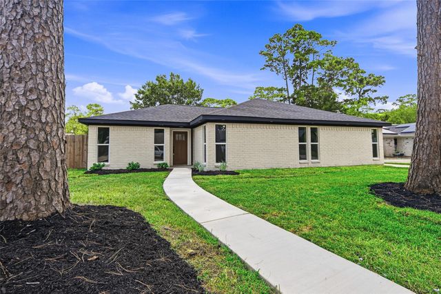 25402 Thistlewaite Lane, Spring, TX 77373