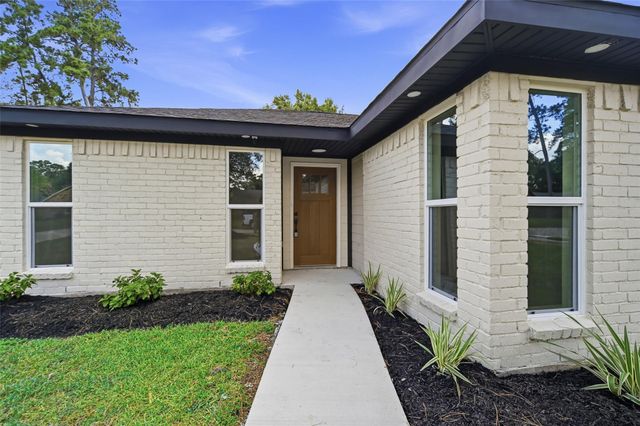 25402 Thistlewaite Lane, Spring, TX 77373