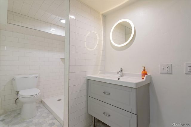 2701 N Steele Street, Denver, CO 80205