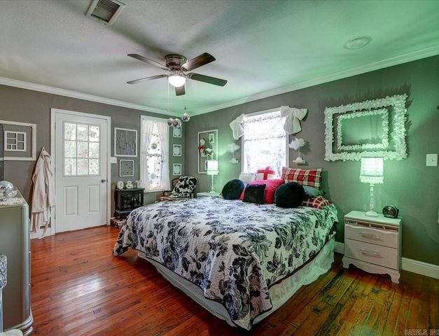 301 Dexter Street, Hot Springs, AR 71913