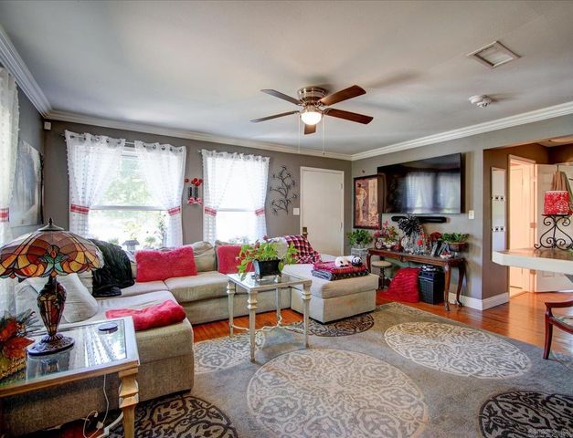 301 Dexter Street, Hot Springs, AR 71913