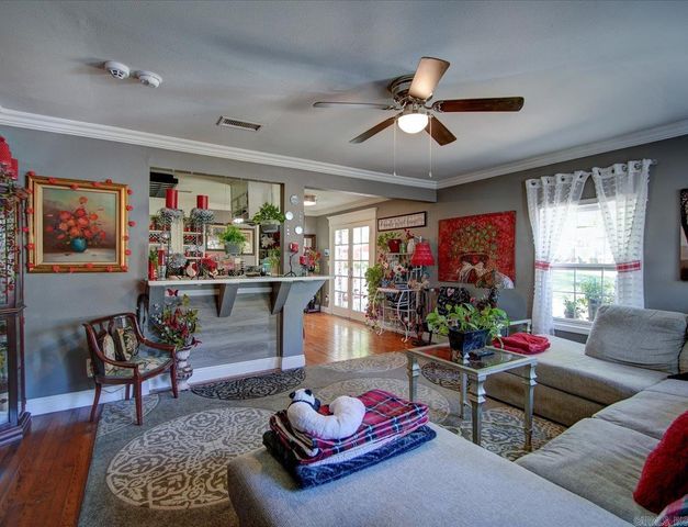 301 Dexter Street, Hot Springs, AR 71913