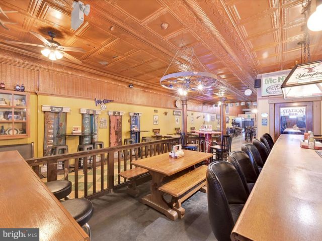 30 W CENTRE ST, Mahanoy City, PA 17948