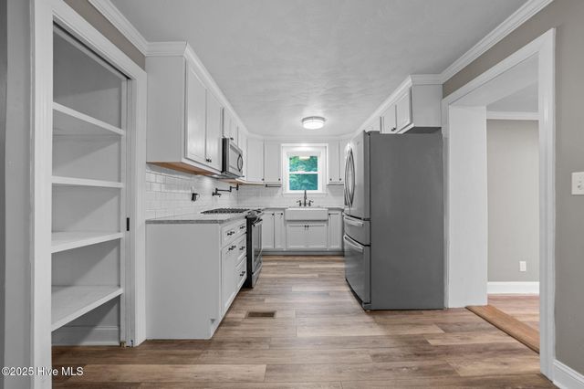 2506 Madison Circle, Greenville, NC 27858