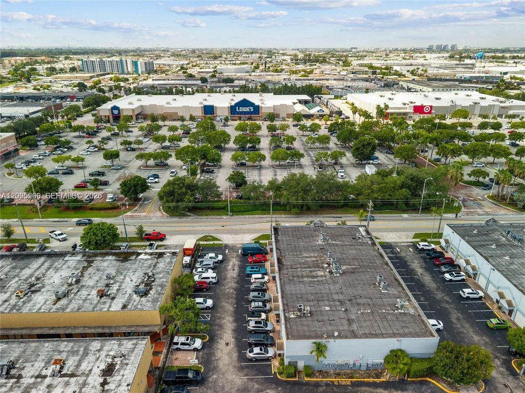 Image 2 of property listing at 1671 W 37th St 2, Hialeah, FL 33012
