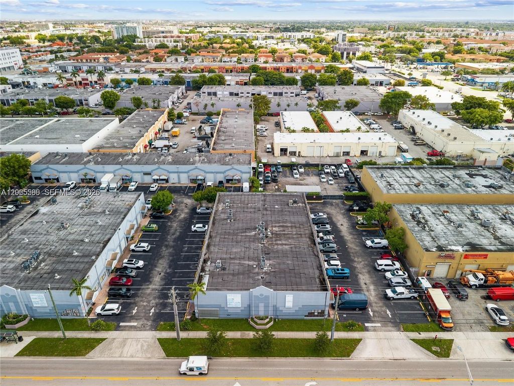 Image 3 of property listing at 1671 W 37th St 2, Hialeah, FL 33012