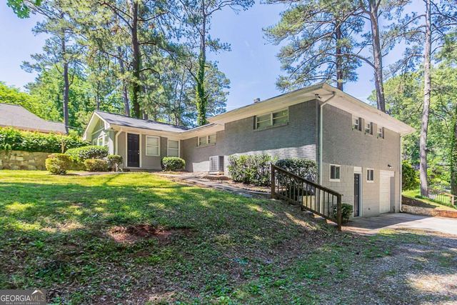 2755 Rockcliff Road SE, Atlanta, GA 30316