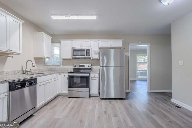 2755 Rockcliff Road SE, Atlanta, GA 30316