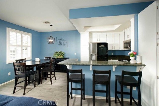 13280 Dronfield 21, Sylmar (los Angeles), CA 91342