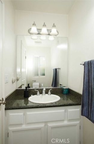 13280 Dronfield 21, Sylmar (los Angeles), CA 91342