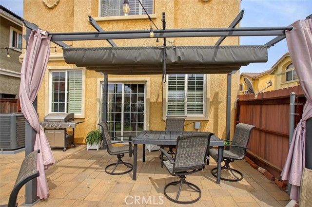 13280 Dronfield 21, Sylmar (los Angeles), CA 91342