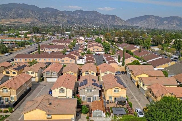 13280 Dronfield 21, Sylmar (los Angeles), CA 91342