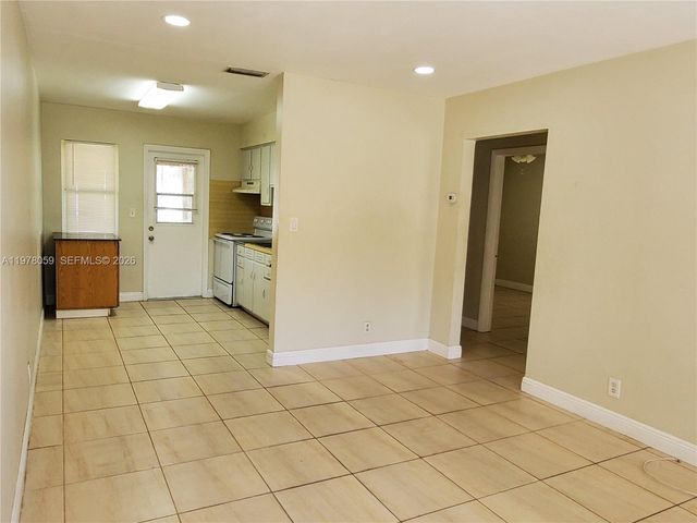 1925 Scott St 1-2, Hollywood, FL 33020