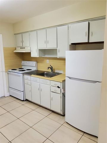 1925 Scott St 1-2, Hollywood, FL 33020